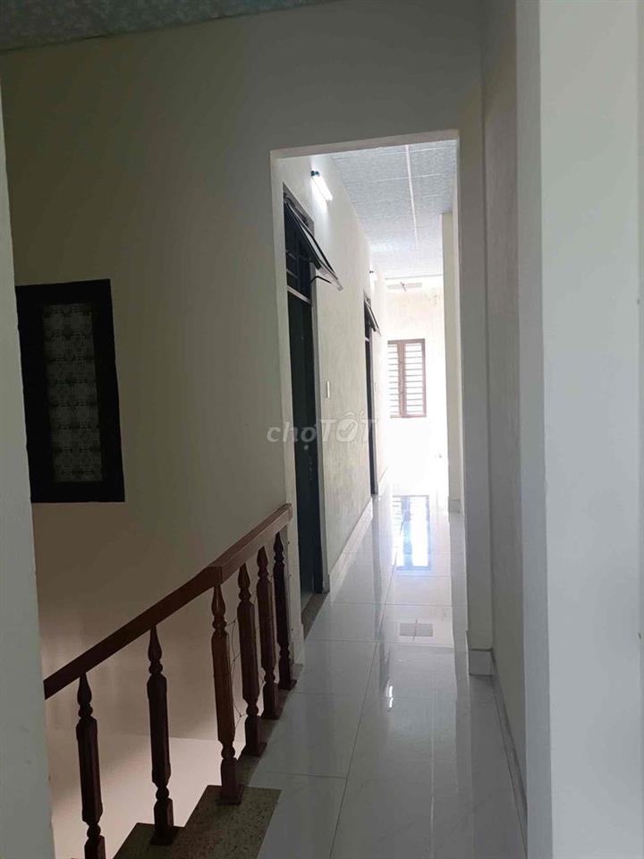 Cho thuê nhà 2 tầng mặt tiền Nại Hiên Đông 4 giá 12triệu