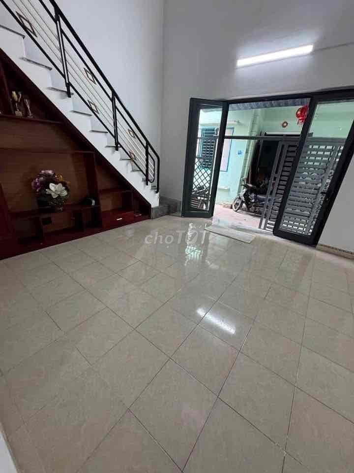 Cho thuê nhà kiệt Điện Biên Phủ 2pn giá 8triệu