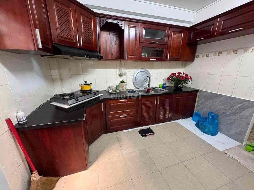 Cho thuê nhà kiệt Điện Biên Phủ 2pn giá 8triệu