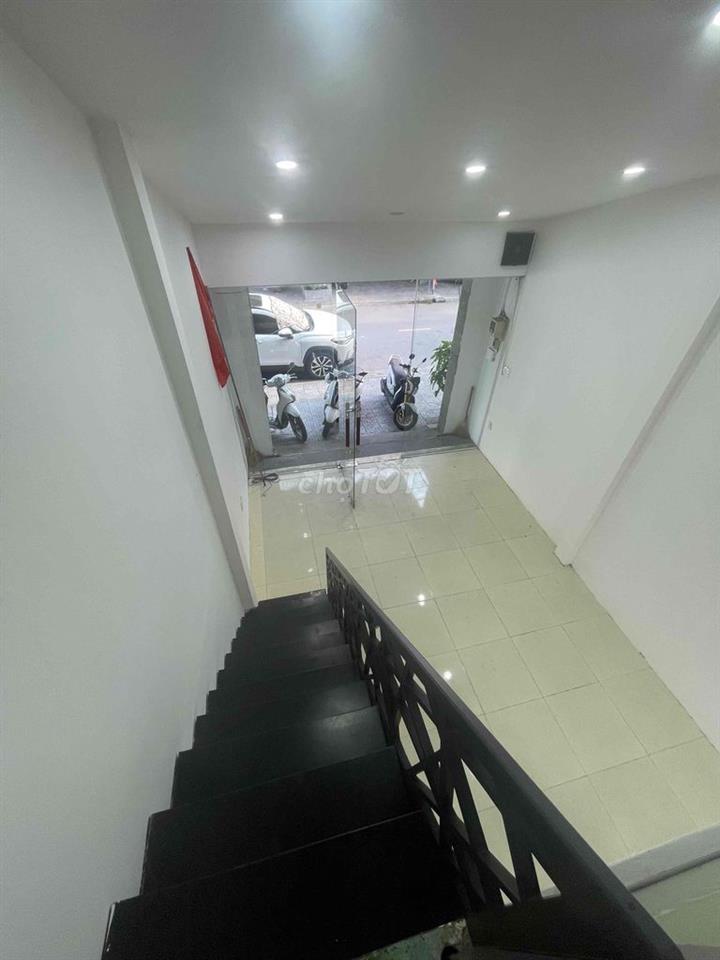Cho thuê nhà nguyên căn 64m2 Bàu Hạc 1 giá 11triệu