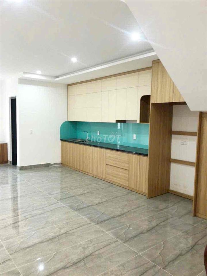 Cho thuê nhà 3 tầng 4pn 4wc mặt tiền Tú Quỳ 15triệu