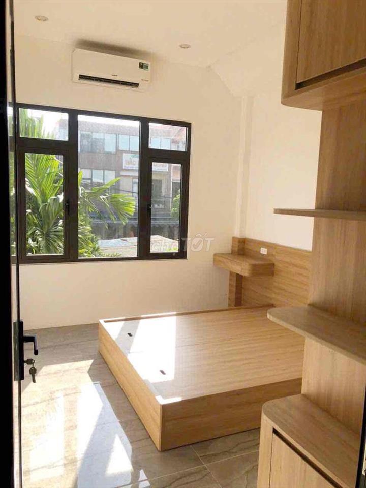 Cho thuê nhà 3 tầng 4pn 4wc mặt tiền Tú Quỳ 15triệu