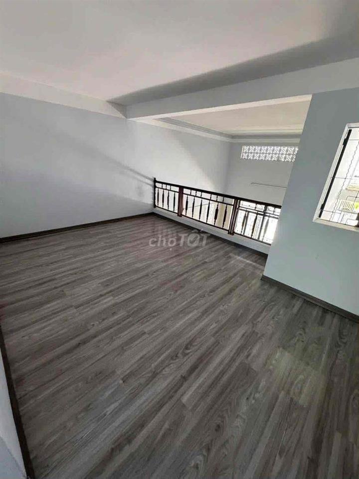 Cho thuê nhà 3 tầng Châu Thượng Văn 4pn 3wc giá 15triệu