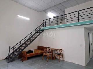 Cho thuê nhà gác lửng kiệt Bàu Trảng gần Mẹ Nhu 3pn giá 7.5triệu