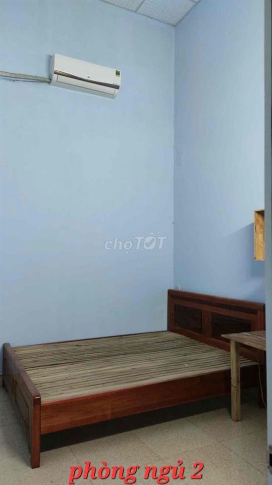 Cho thuê nhà gác lửng 90m2 MT Khái Đông 4 gần FPT giá 5triệu