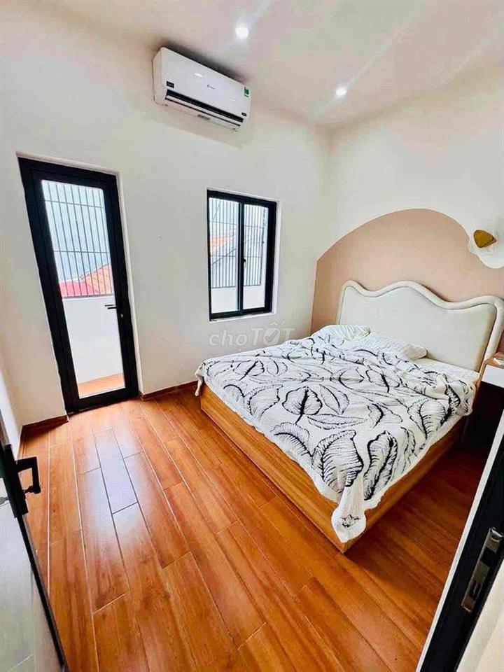 Cho thuê nhà 2 tầng kiệt Nguyễn Văn Linh gần sân bay 13triệu