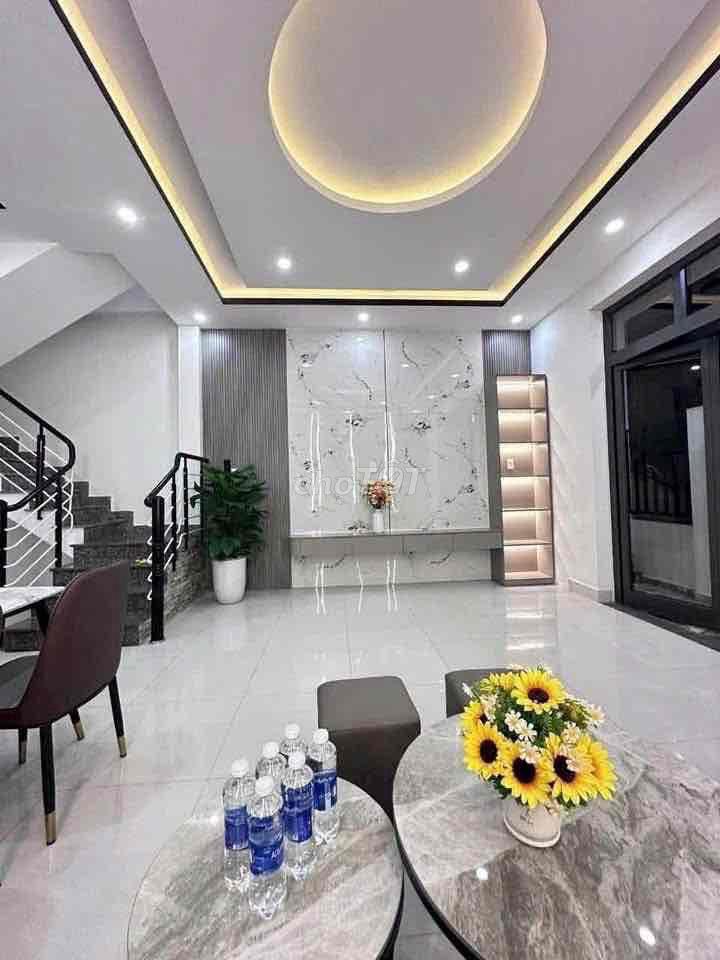 Cho thuê nhà nguyên căn mới full nội thất kiệt Nguyễn Đình Tứ 8triệu