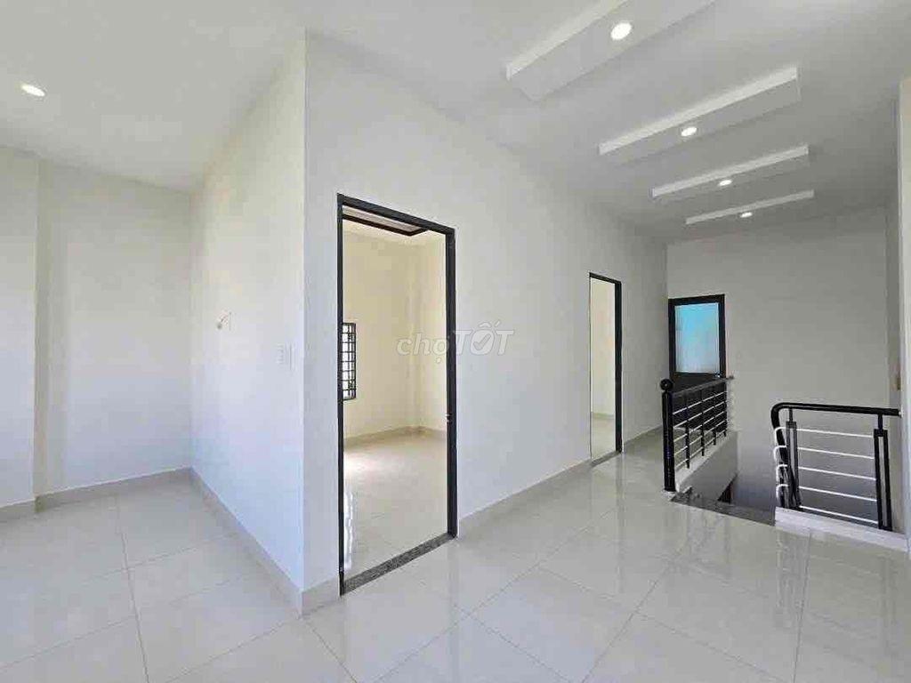 Cho thuê nhà nguyên căn mới full nội thất kiệt Nguyễn Đình Tứ 8triệu