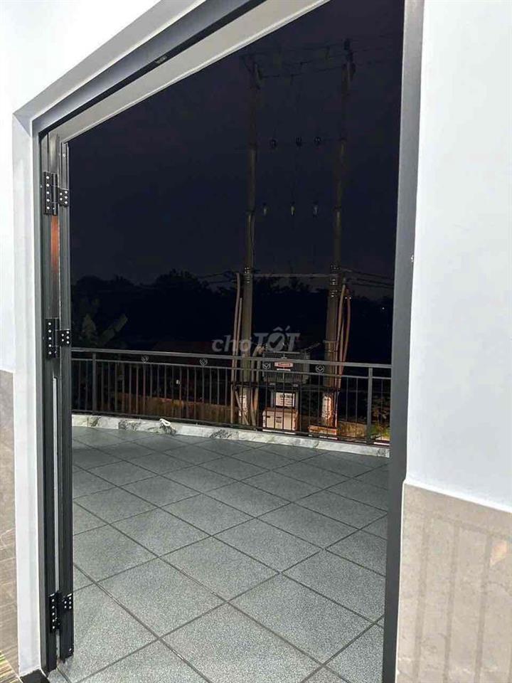 Cho thuê nhà 2 mặt tiền Nguyễn Phước Nguyên 90m2 giá 12triệu