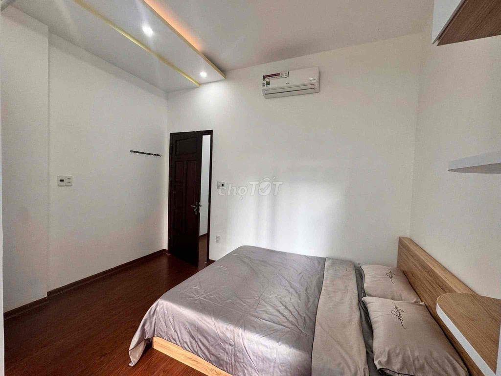 Cho thuê nhà 3 tầng mới K408 Hoàng Diệu quận Hải Châu