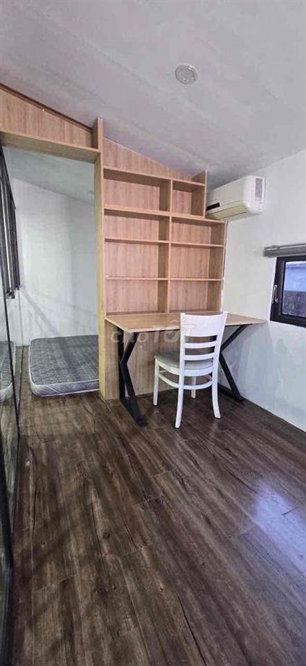 Cho thuê nhà Trương Đăng Quế gần biển Tân Trà 2pn giá 8triệu