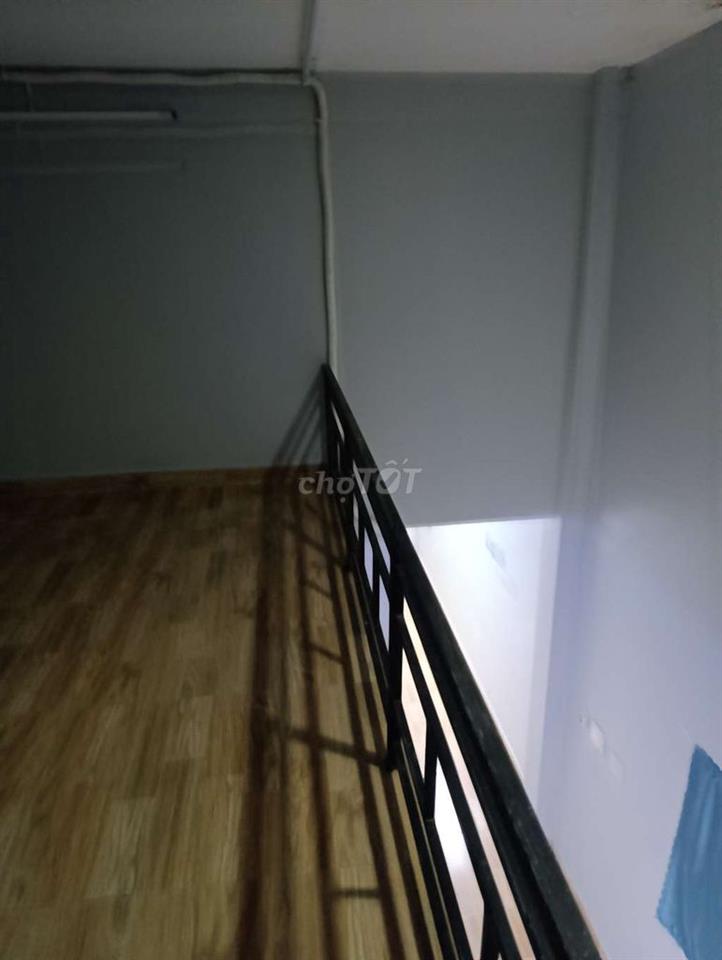 cho thuê nhà mini có sẵn máy lạnh máy nước nóng