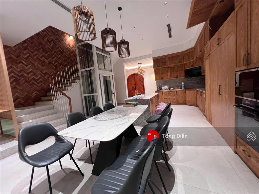 Tống diễn 0944 866 ***. cho thuê biệt thự đảo 300m2, giá 80 triệu/tháng