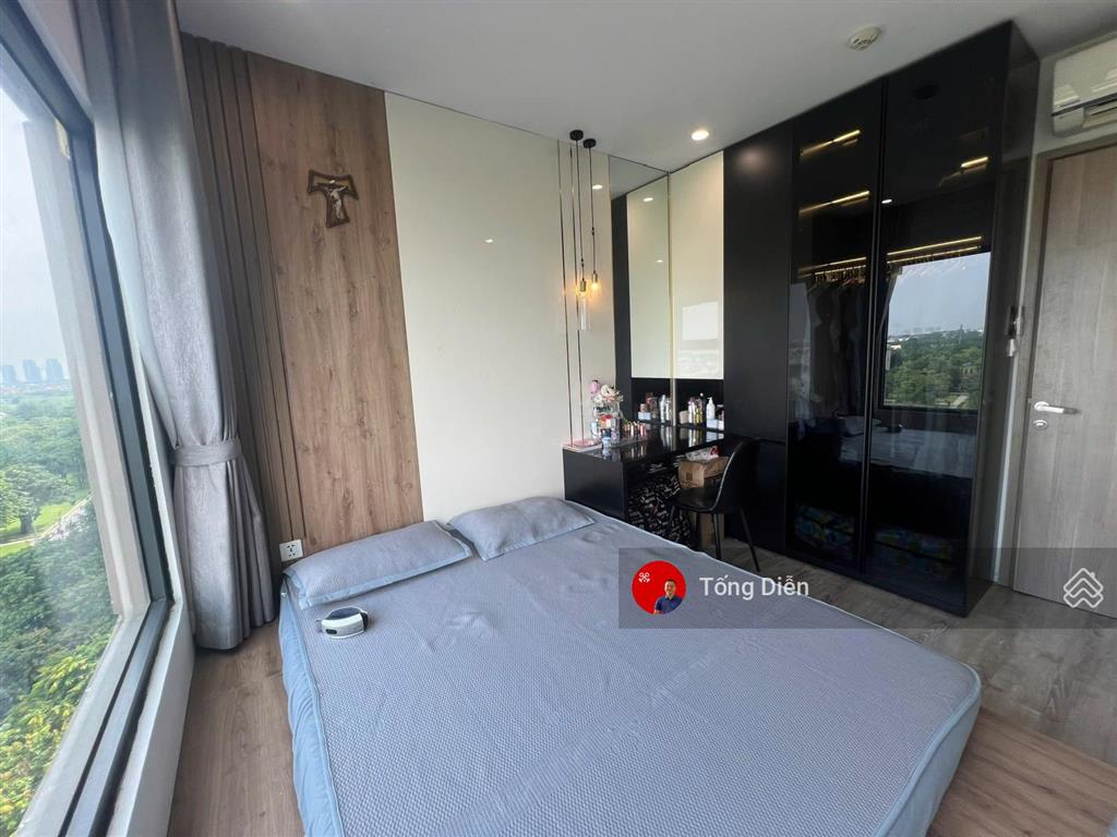 Chính chủ cho thuê căn 1 phòng ngủ + view vin university, hướng đông nam