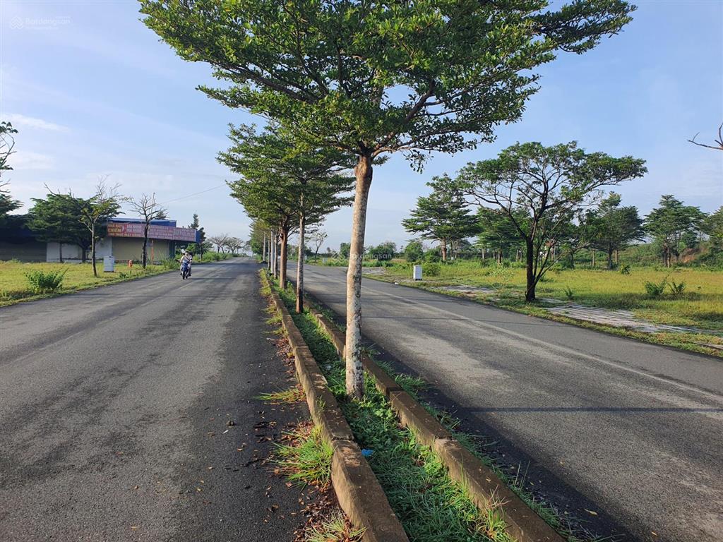 Bán vị trí gốc 2 mặt tiền thổ 100% tại dự án 1/500 thung lũng xanh, an phước gần sân bay quốc tế