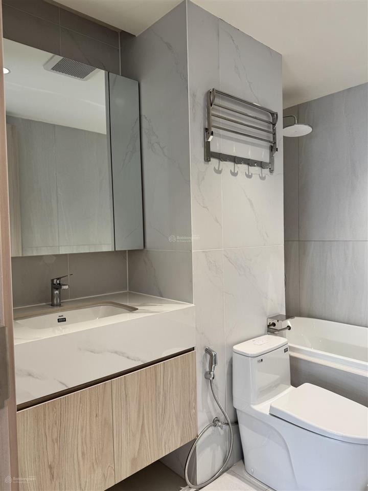 Bán căn hộ siêu vip panomax river villa 3pn 2wc 128m hoàn thiện mới đẹp 12,5 tỷ.  0918 981 ***
