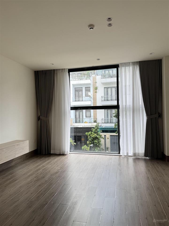 Bán căn hộ siêu vip panomax river villa 3pn 2wc 128m hoàn thiện mới đẹp 12,5 tỷ.  0918 981 ***