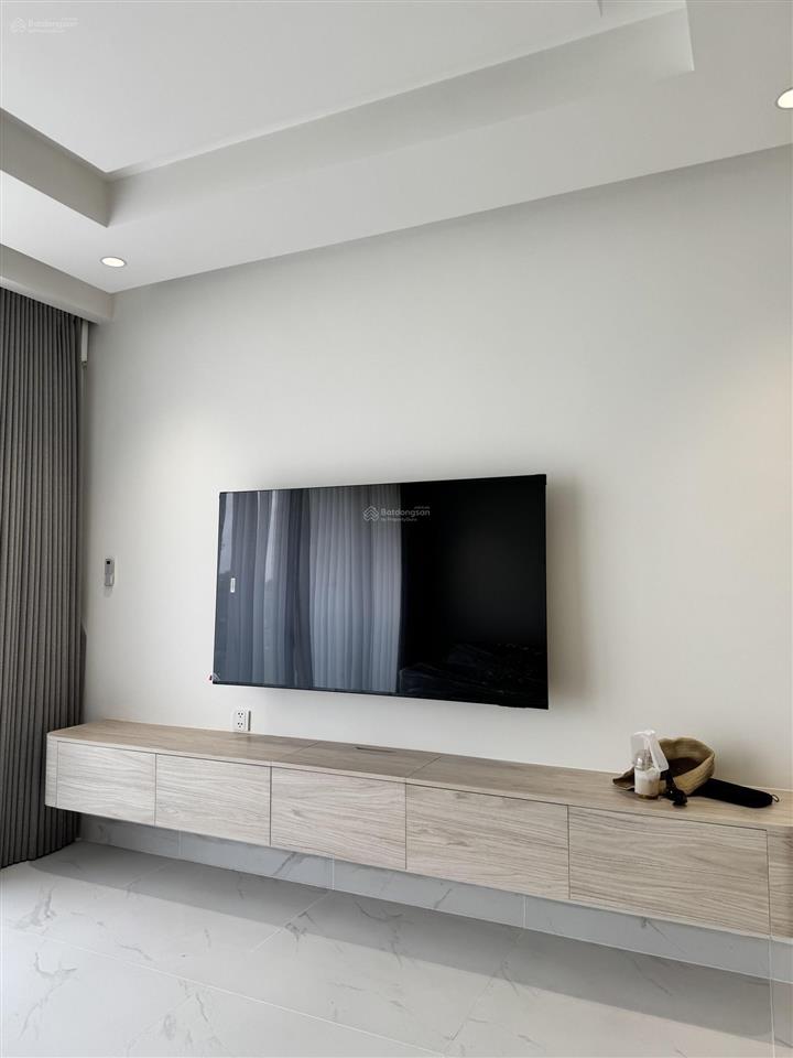 Bán căn hộ siêu vip panomax river villa 3pn 2wc 128m hoàn thiện mới đẹp 12,5 tỷ.  0918 981 ***