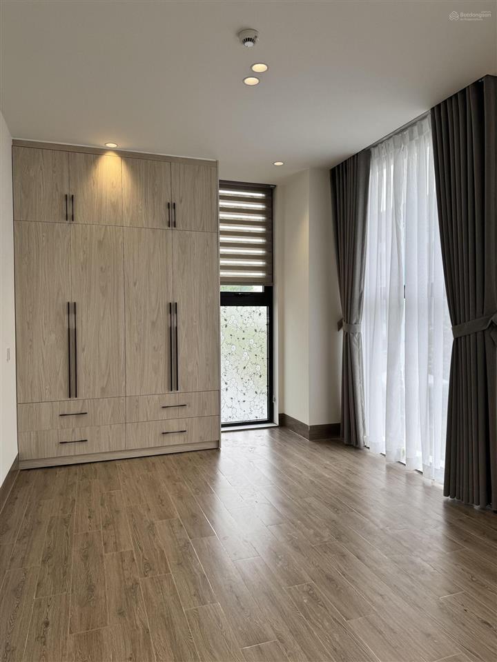 Bán căn hộ siêu vip panomax river villa 3pn 2wc 128m hoàn thiện mới đẹp 12,5 tỷ.  0918 981 ***