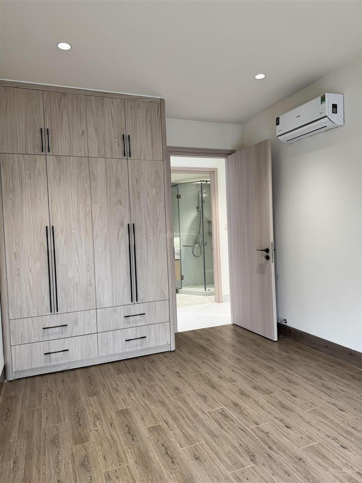 Bán căn hộ siêu vip panomax river villa 3pn 2wc 128m hoàn thiện mới đẹp 12,5 tỷ.  0918 981 ***