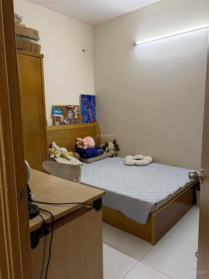 Cho thuê phòng 4,2tr trong căn hộ jamona city, inbox 0918 981 ***