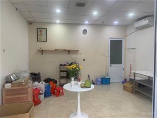 Cho thuê mặt bằng shophouse luxcity, 23m2 có máy lạnh 7tr/tháng. 0918 981 ***