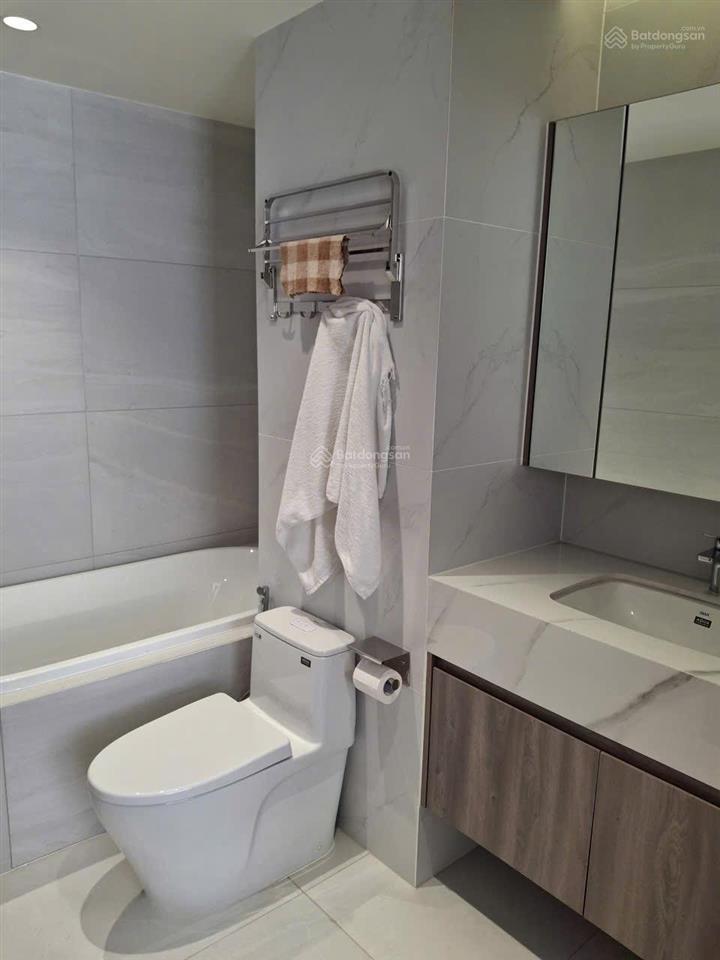 Bán căn hộ siêu vip panomax river villa 3pn 2wc 128m2 hoàn thiện mới đẹp 12,5 tỷ.  0918 981 ***