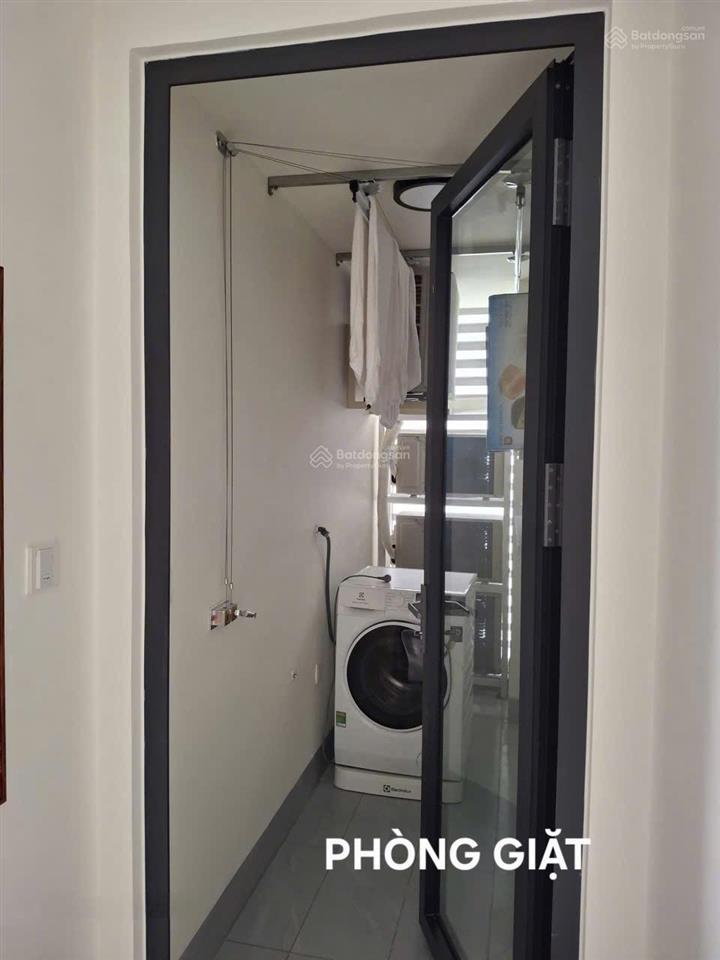 Bán căn hộ siêu vip panomax river villa 3pn 2wc 128m2 hoàn thiện mới đẹp 12,5 tỷ.  0918 981 ***