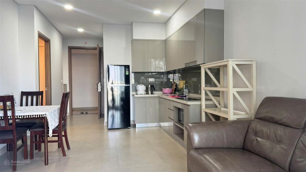 Cho thuê chcc sky 89 hoàng quốc việt 2pn 2wc full nội thất 16tr