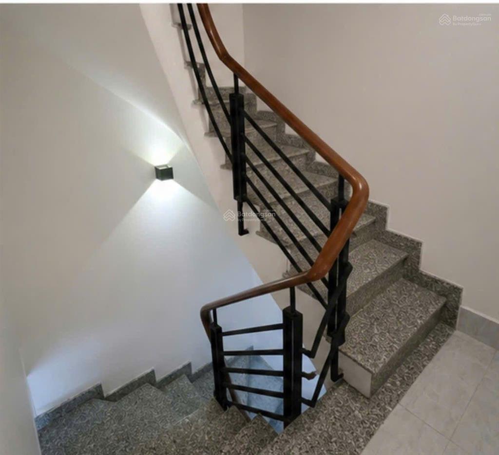Cho thuê nhà hẻm oto 1135 huỳnh tấn phát 45m2 2pn 2wc chỉ 12tr tl