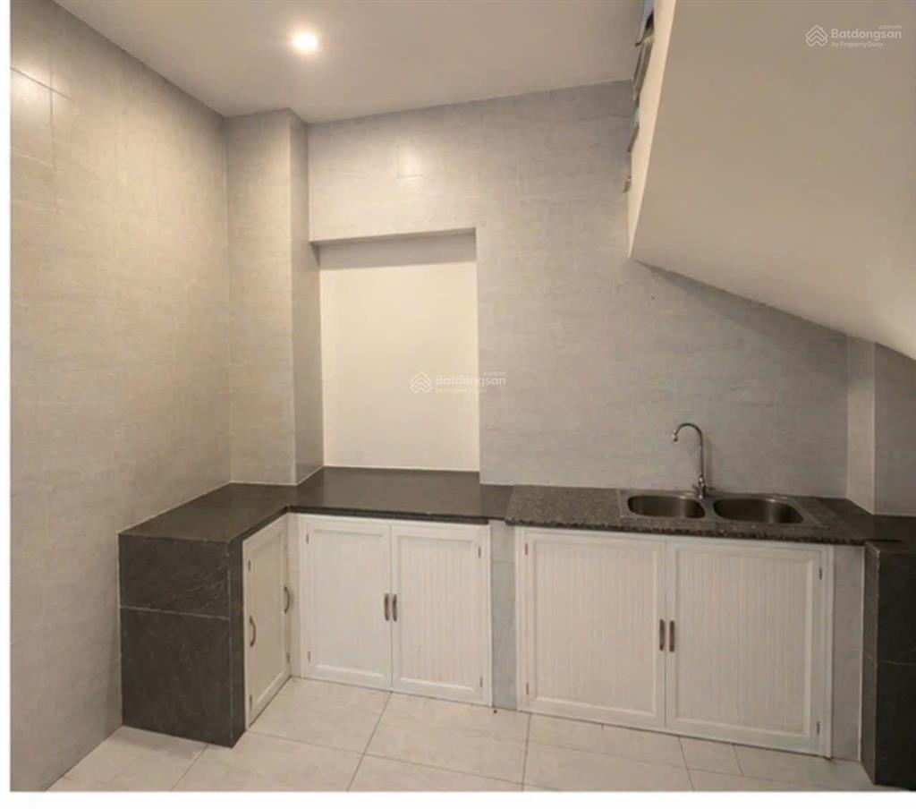 Cho thuê nhà hẻm oto 1135 huỳnh tấn phát 45m2 2pn 2wc chỉ 12tr tl