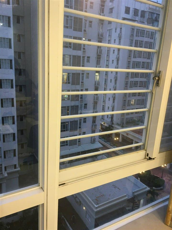 Sky garden 3 pmh
căn góc 2pn 2wc 68m2 full nt
chỉ 12tr/tháng
