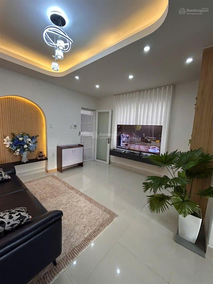 Bán căn hộ chung cư phường vĩnh hội, 3pn 2wc 80m2 full nt đẹp sổ hồng chỉ 5.75 tỷ