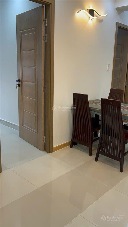 Bán căn hộ chung cư phường vĩnh hội, 3pn 2wc 80m2 full nt đẹp sổ hồng chỉ 5.75 tỷ