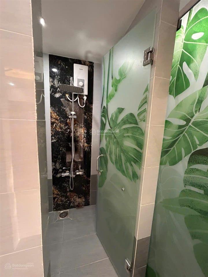 Bán căn hộ chung cư phường vĩnh hội, 3pn 2wc 80m2 full nt đẹp sổ hồng chỉ 5.75 tỷ