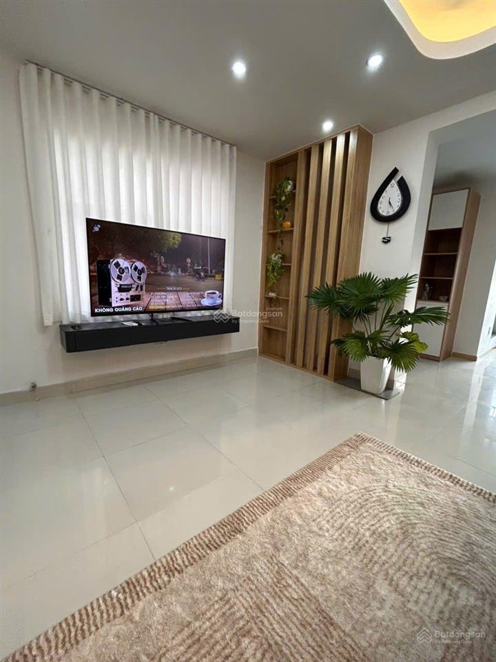 Bán căn hộ chung cư phường vĩnh hội, 3pn 2wc 80m2 full nt đẹp sổ hồng chỉ 5.75 tỷ