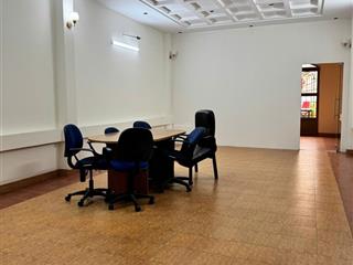 Cho thuê nhà lớn nguyên căn mt htp, 5x25m, tdt 400m2 1 trệt 3 lầu 1 st, 55tr/tháng,
