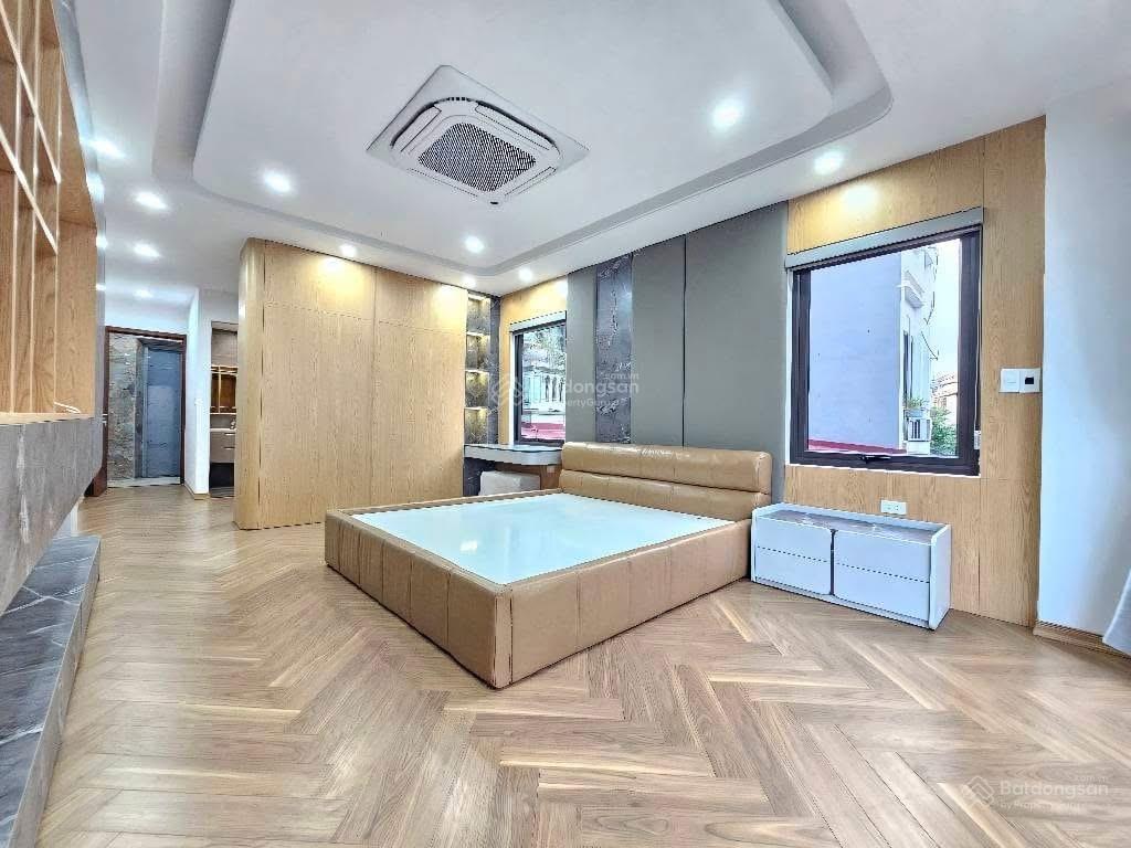 Bán nhà dân xây ngọc hà, đội cấn, hht giá đầu tư 8.6 tỷ dt 45m2x5 nội thất đủ, không quy hoạch