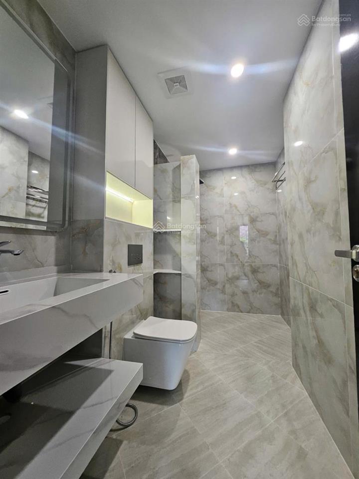 Hot! mặt ngõ nguyễn chánh, lô góc, ngõ ôtô thông, xe tải đỗ cửa, thang máy, bãi xe, full nt, 54m2