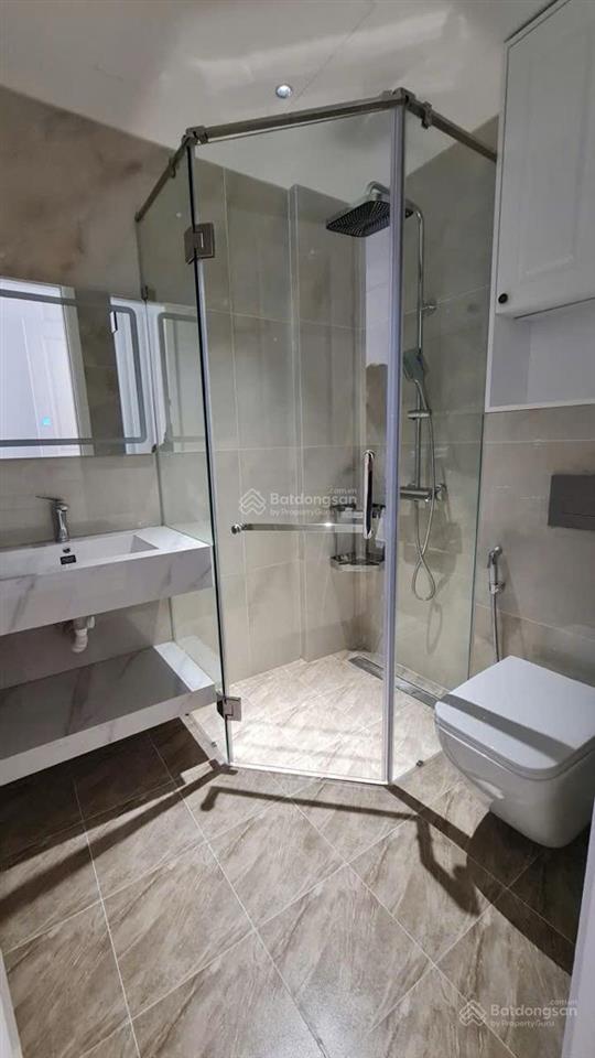 Bán nhà phùng chí kiên, hoàng quốc việt giá đầu tư 10.9 tỷ dt sổ 65m2x4 tầng, ở hoặc mua tích sản