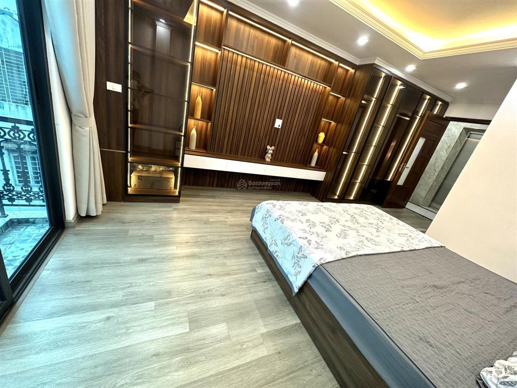 Lô góc đào tấn, ngõ thông, 2 thoáng, 1p ra phố, sổ vuông, dân xây, qh ổn định, full nt, 50m2*5t