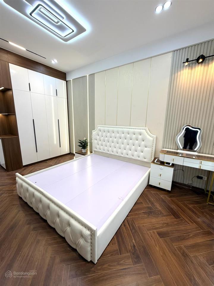 Lô góc đào tấn, ngõ thông, 2 thoáng, 1p ra phố, sổ vuông, dân xây, qh ổn định, full nt, 50m2*5t