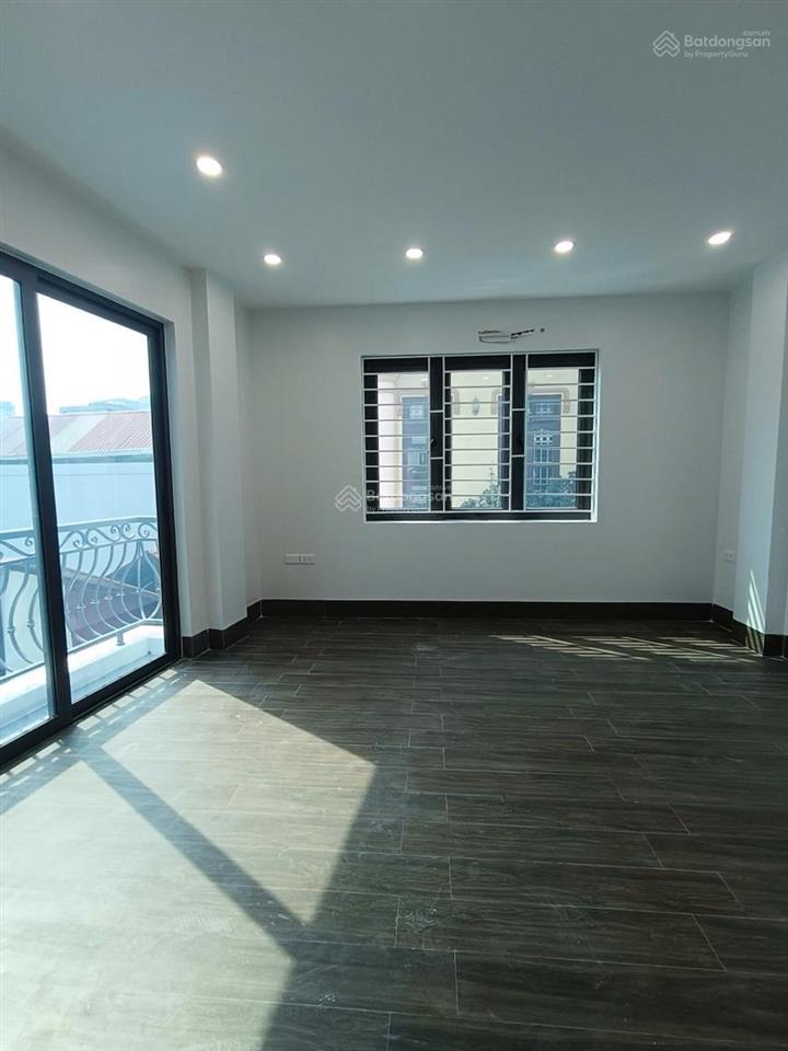 Bán nhà phân lô ô tô tránh, lô góc gần phố mễ trì, đỗ đức dục dt 60m2 x5 tầng, kinh doanh bất chấp