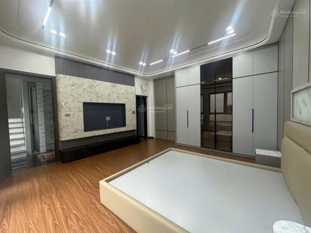 Bán nhà mới đẹp lô góc, ôtô gần phố lạc long quân, võng thị, gần hồ tây 48m2 x5t giá 9.2 tỷ