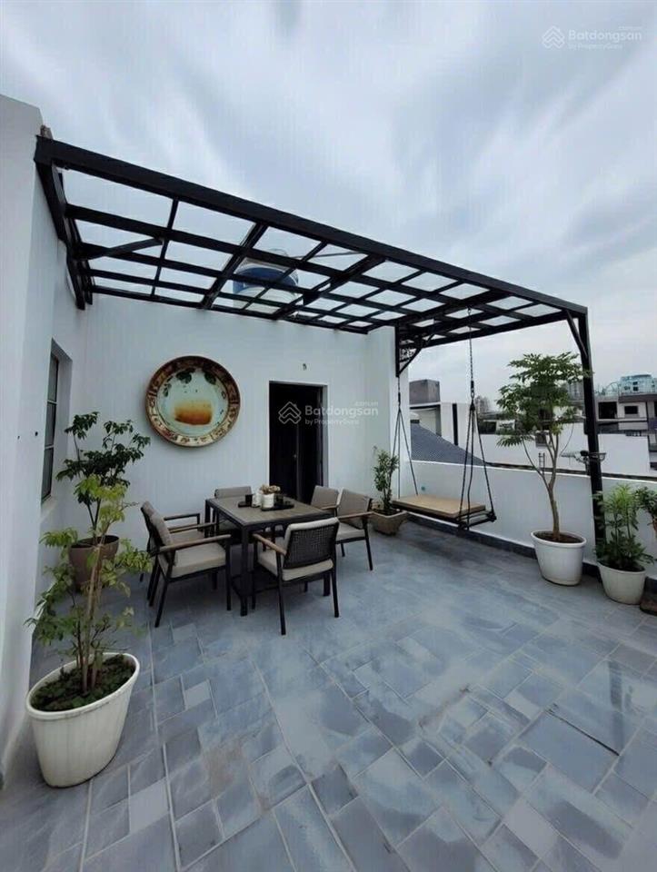 Bán nhà đẹp dân xây ô tô gần phố cầu giấy, lô góc, thang máy, dt 59m2 x6tầng, mặt tiền 4.5m sổ đẹp