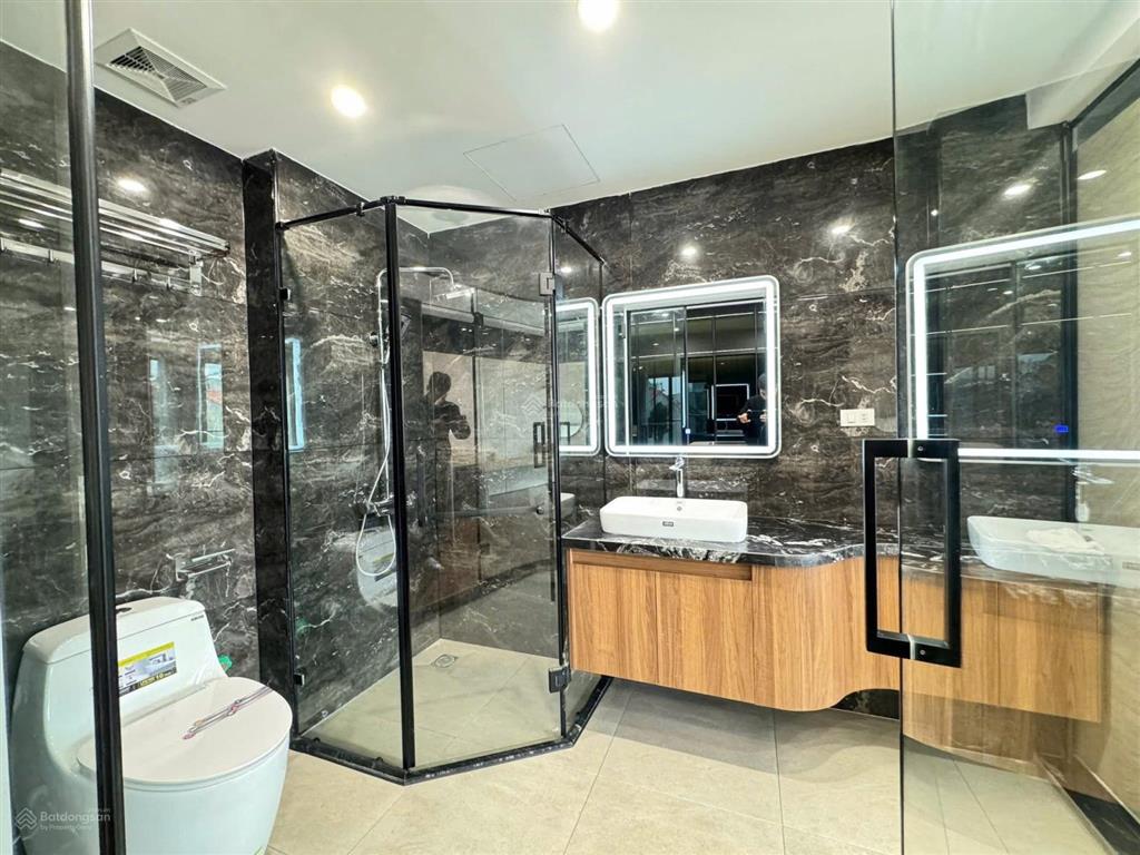 Bán nhà đẹp mặt ngõ thông trần duy hưng, ôtô thang máy, bãi xe ôtô 50m, 54m2 x6t, full nội thất
