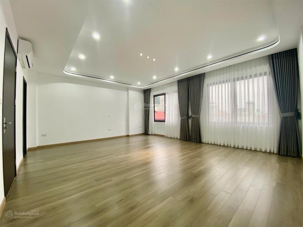 Bán nhà phân lô , ô tô tránh, lô góc, kd, mặt ngõ thông, gần phố mễ trì 60m x 5t, sổ đẹp