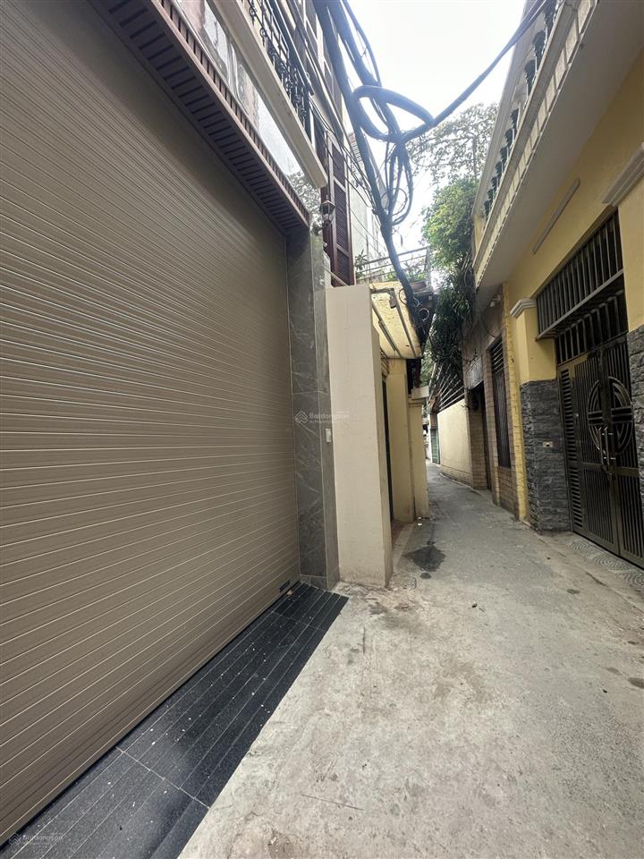 Bán nhà giá đầu tư rẻ nhất kv, ô tô gần phố hoàng quốc việt, phạm văn đồng, dt 42m x3t sổ vuông đep