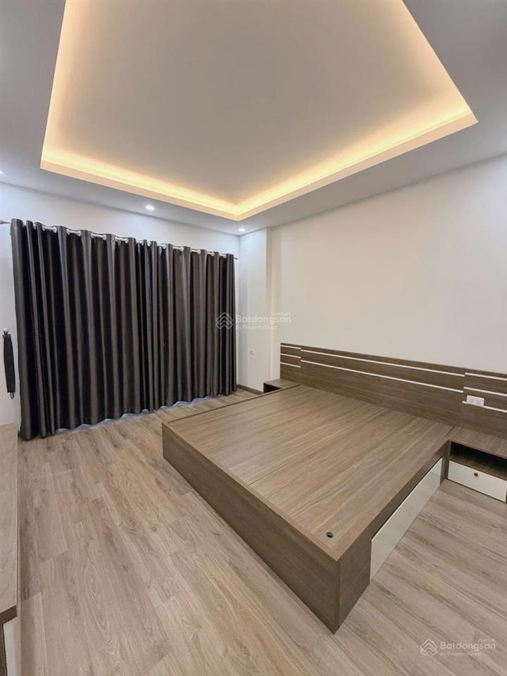 Bán nhà giá đầu tư rẻ nhất kv, ô tô gần phố hoàng quốc việt, phạm văn đồng, dt 42m x3t sổ vuông đep