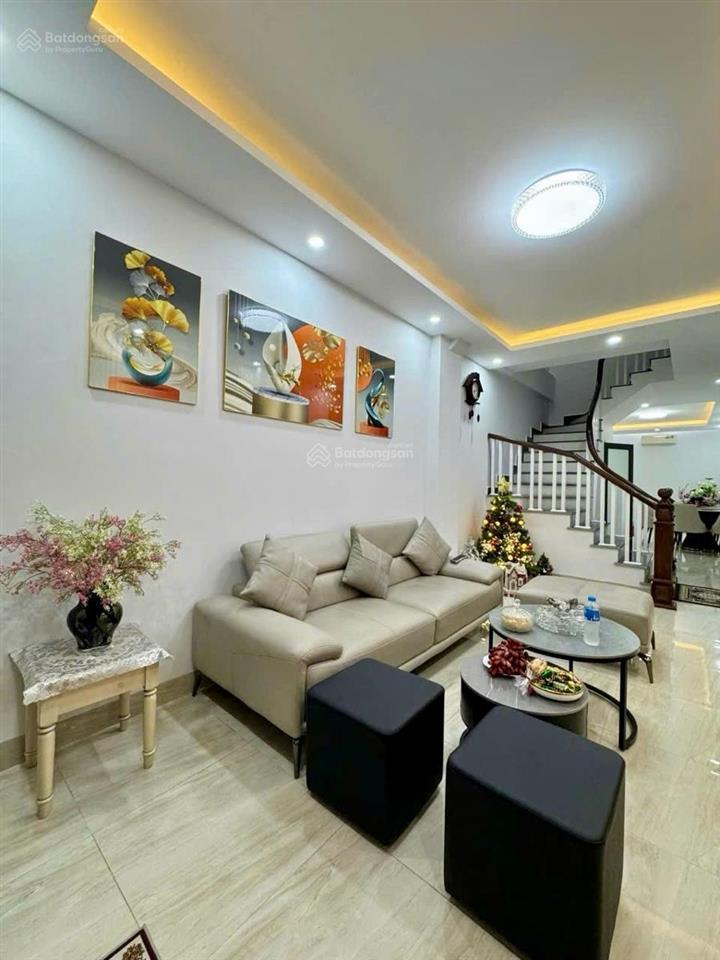 Căn lô góc ngõ 68 cầu giấy, 2 thoáng vĩnh viễn, ngõ thông, 40m ra mặt phố, không qh, full nt, 48m2